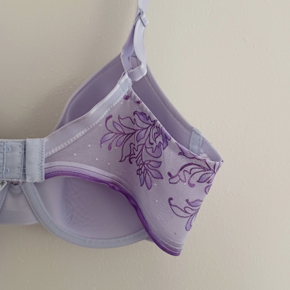 Wacoal Net Effect Underwire T-Shirt Bra, 38C - Picture 8 of 15